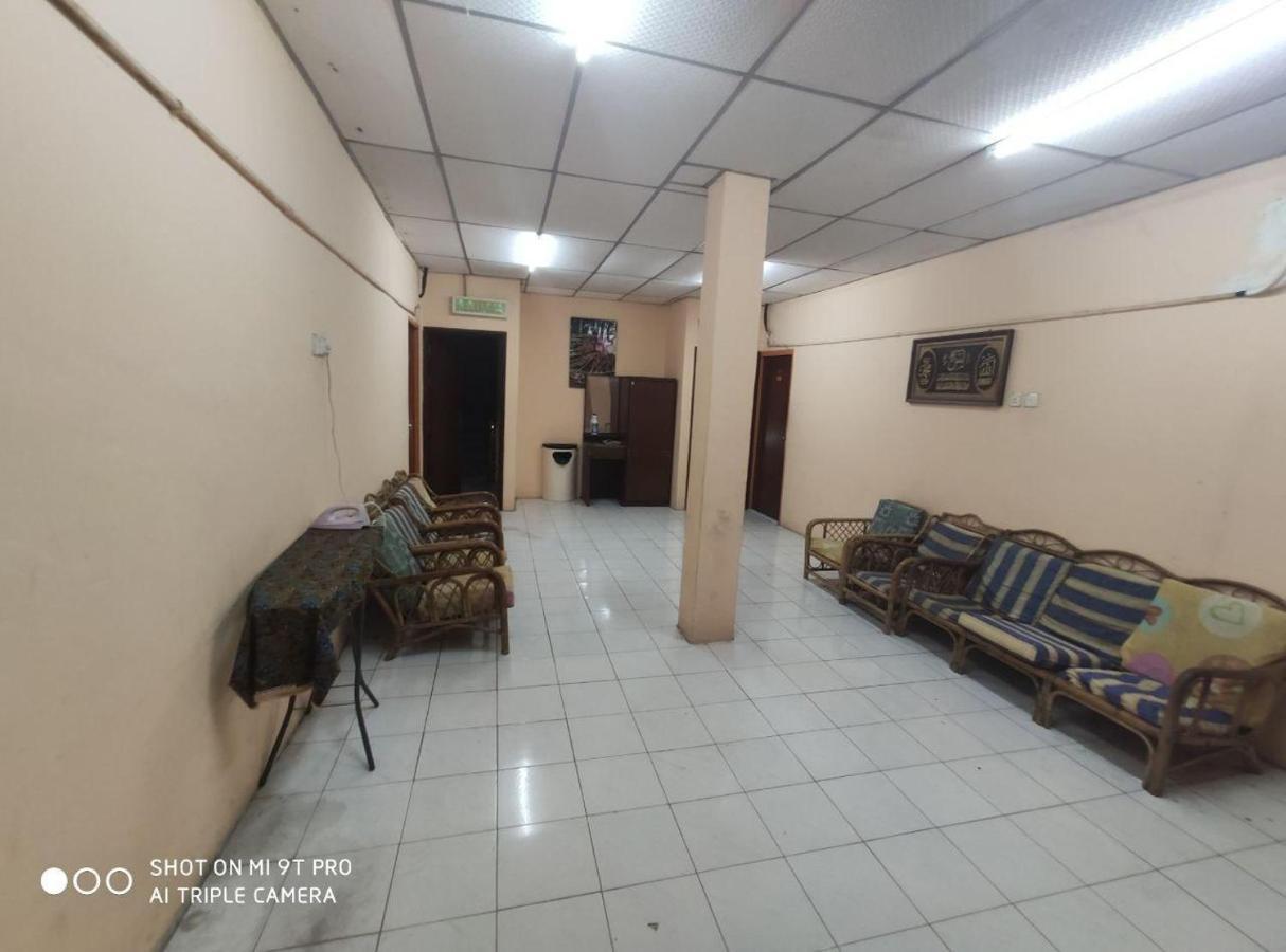 Dani Hotel SDN BHD Kota Bharu Esterno foto